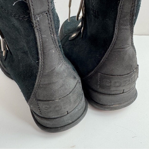 Sorel explorer joan Black Winter Boots with Faux Fur Trim - Picture 9 of 11